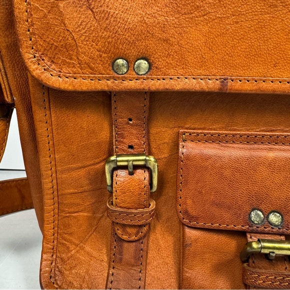 Vintage Distressed Cognac Leather Satchel Messenger Work Bag Laptop Brown - Picture 3 of 10